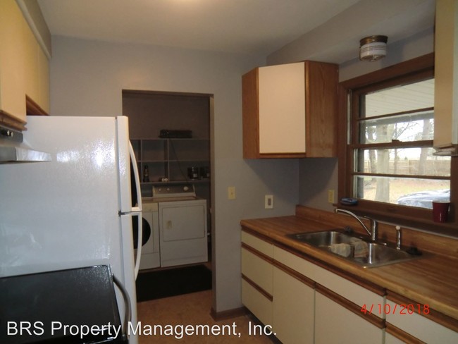 Foto del edificio - 3 br, 1 bath House - 80215 Robert St.
