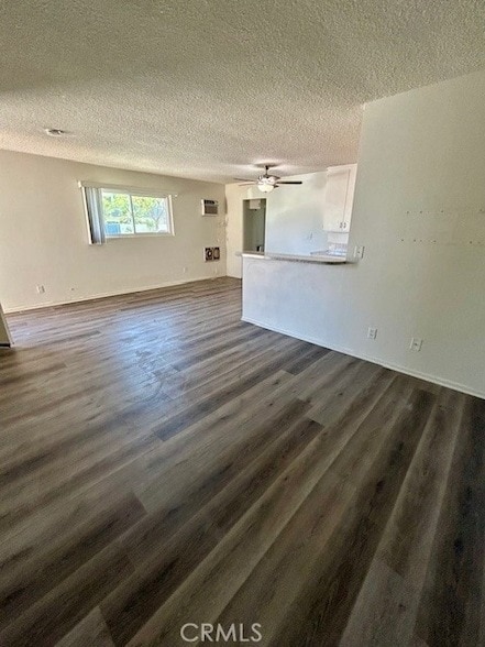 Building Photo - 686 E Cottonwood Rd