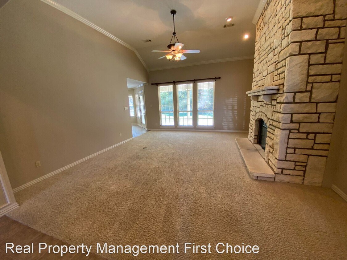 Foto del edificio - 3 br, 2.5 bath House - 6204 Meadow Brook D...