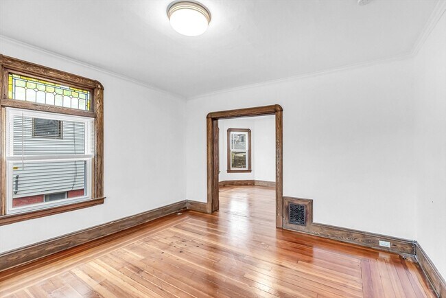 Foto del edificio - 23 Biltmore St