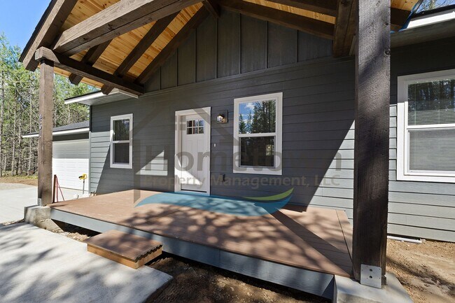 Foto del edificio - 4 Bedroom 2 Bathroom Home with Attached 2-Car Garage Available in Blanchard!