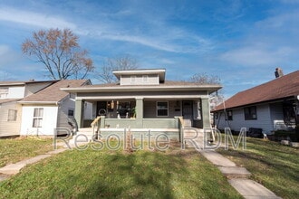 Building Photo - 2916 Meredith Ave