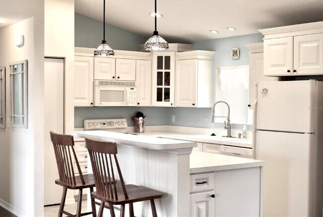 Kitchen - 13635 SE 89th Ave