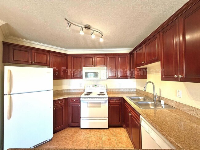 Foto del edificio - 3508 Paseo De Los Americanos