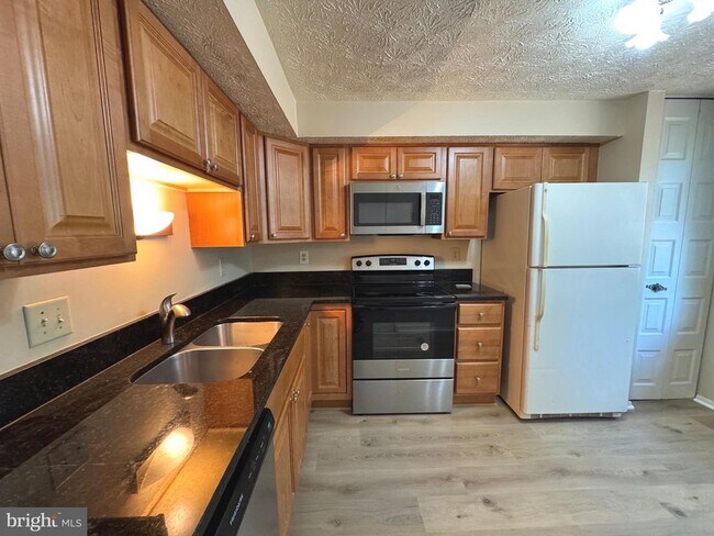 Foto del edificio - 10303 Granite Creek Ln