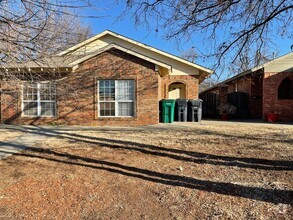 Building Photo - 1613 NW 16th St