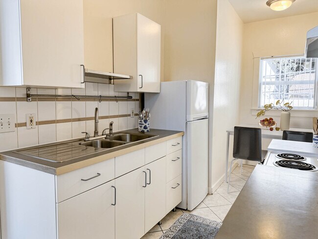 Estudio - Cocina / Comedor - 616 Apartments