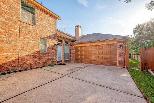 Building Photo - 3827 Garden Way
