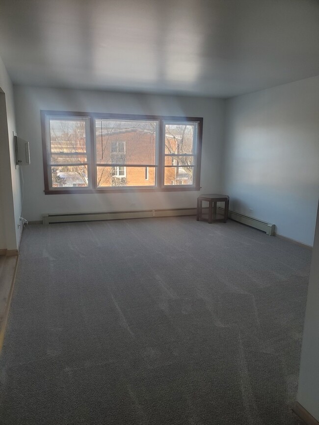 Building Photo - 508 Ida Ct