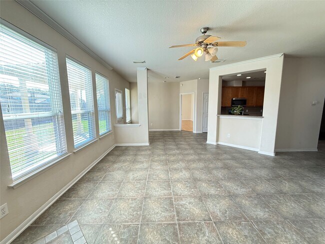 Foto del edificio - 3118 Creek Bank Ln