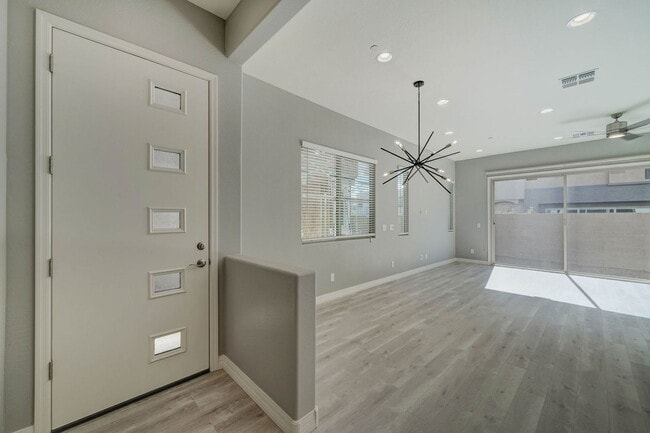 Photo - 7439 E Conquistadores Dr House