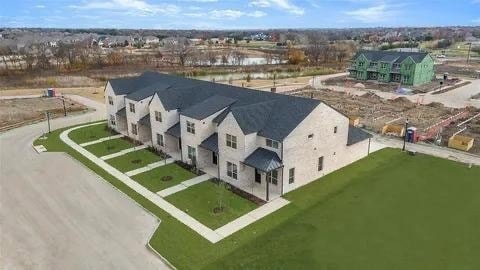 Building Photo - 1313 Eureka Spgs St