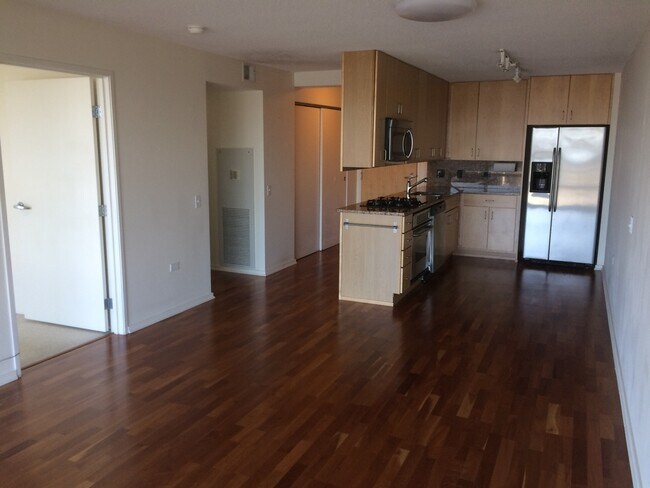 Foto del edificio - 9725 Woods Dr