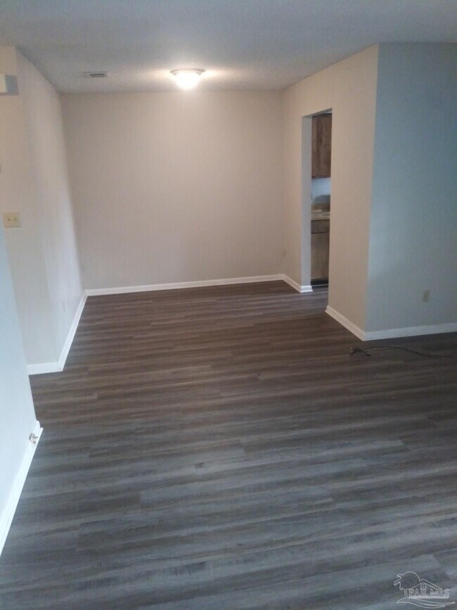 Foto del edificio - 6288 Hamilton Bridge Rd