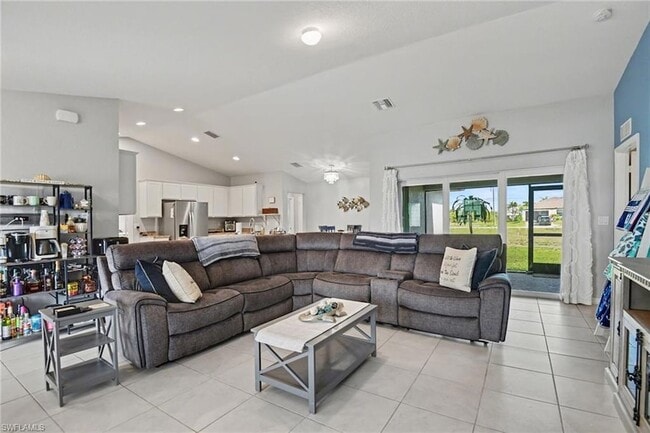 Foto del edificio - 1109 NW 12th Ln
