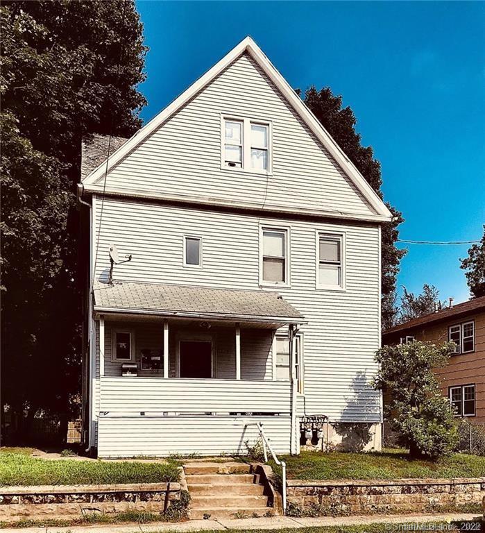 278 Thompson St Unit 3rdfl, Stratford, CT 06615 Room for Rent in