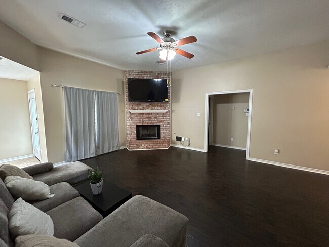 Foto del edificio - 1504 Kernstown Ln