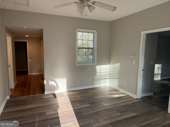 Foto del edificio - 5 Arnco 1st St