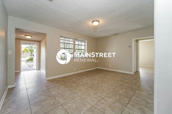 Foto del edificio - 3 Bedroom Pet-Friendly Home in West Park, FL with Main Street Renewal