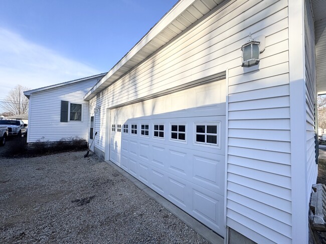 Foto del edificio - 523 E 1st St