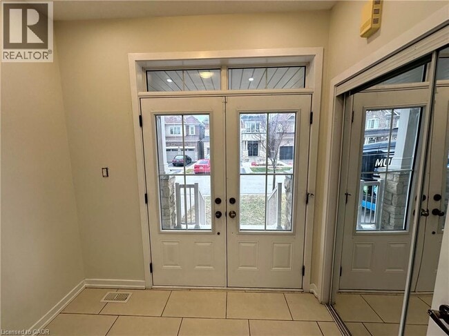 Photo du bâtiment - 7 Abercrombie Cres