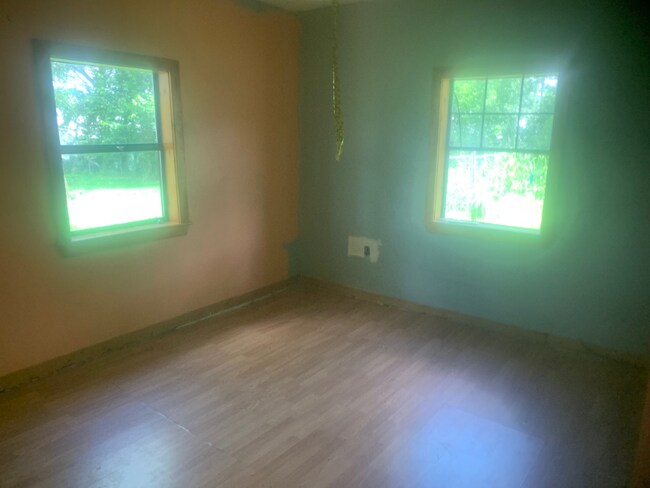 Building Photo - 5731 Mineral Ln