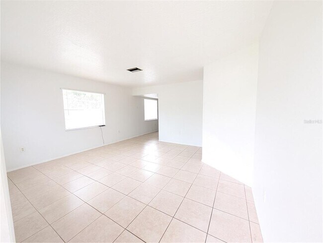 Building Photo - 3918 25th St W