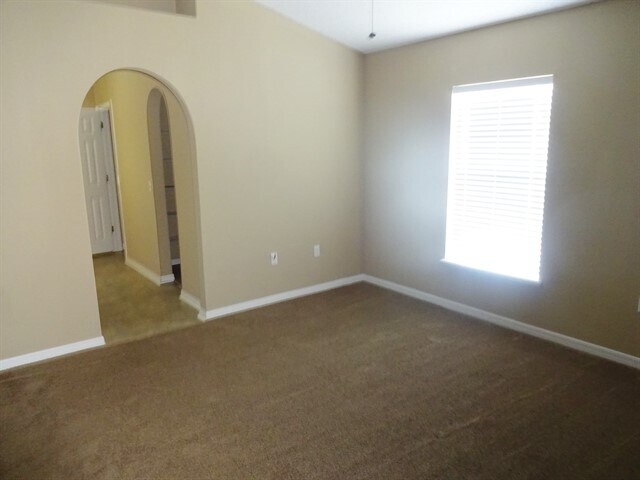 Building Photo - 3992 Clearbrook Cove Rd