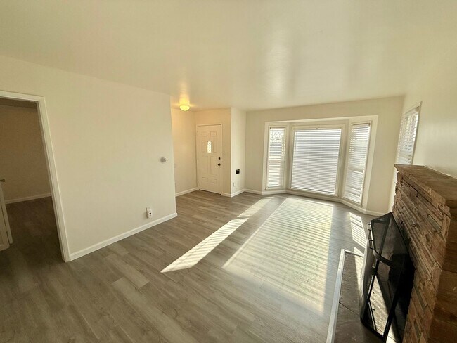 Foto del edificio - 5302 Churchward St