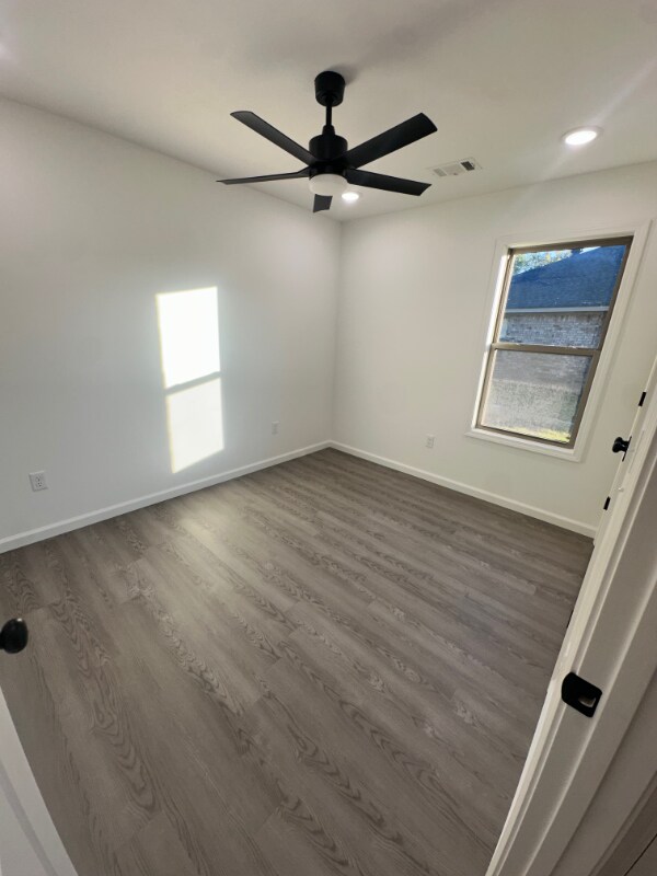 Building Photo - 105 Weston Cv