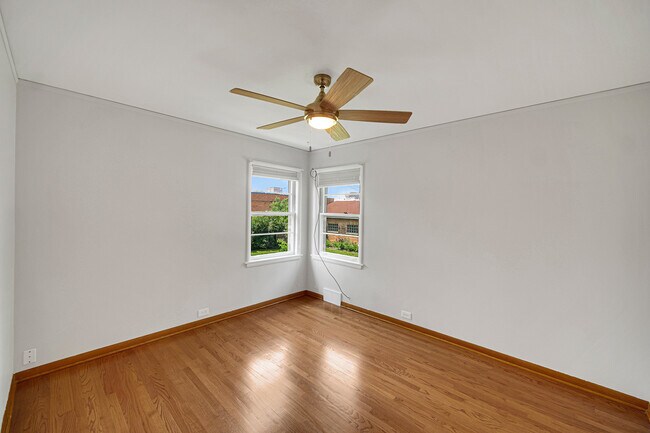 Foto del edificio - 9600 Kilpatrick Ave