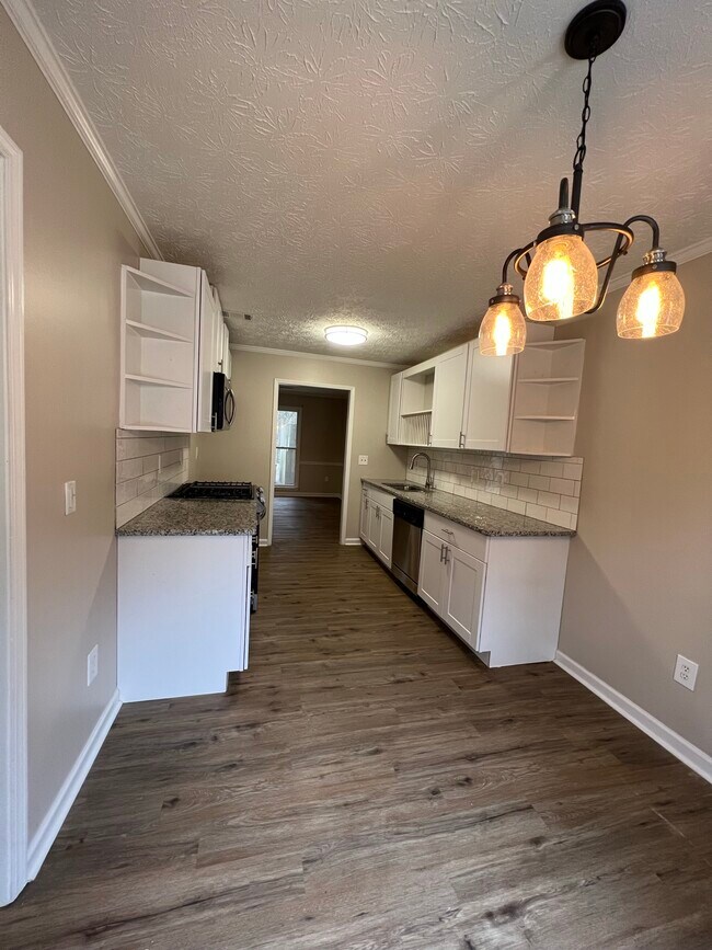 2794 New South Dr, Marietta, GA 30066 Townhome Rentals in Marietta GA