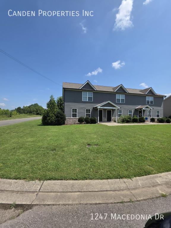 Building Photo - 1247 Macedonia Dr