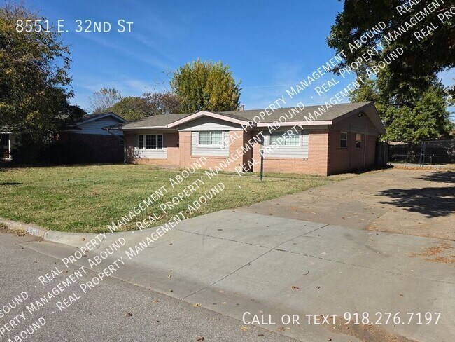 Foto del edificio - 8551 E 32nd St