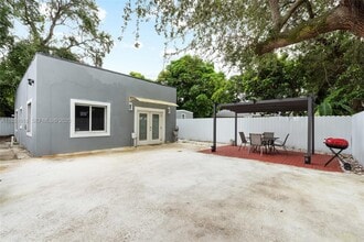 Building Photo - 1850 NW 92nd St