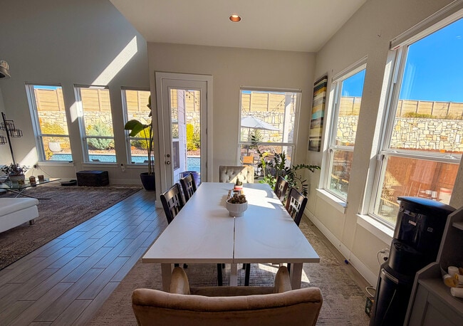 Building Photo - 11001 Charger Way