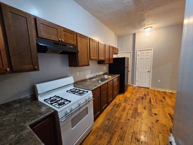 Foto del edificio - 782 Hallett St