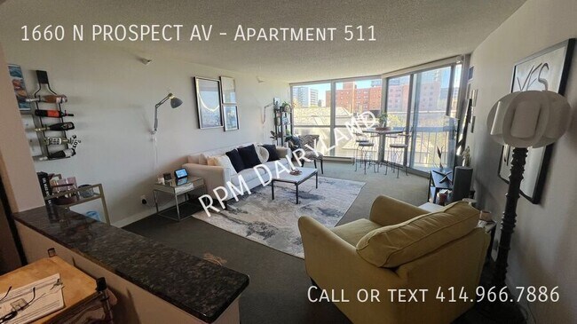 Foto del edificio - 1660 N Prospect Ave