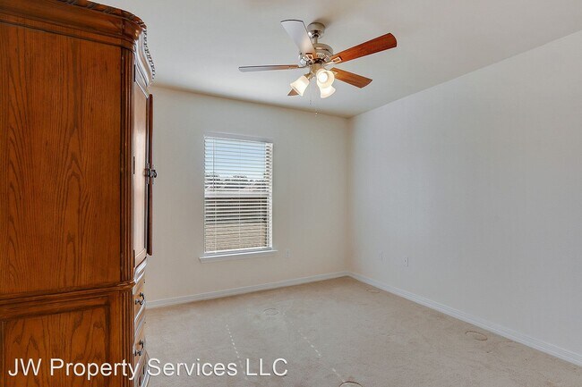 Foto del edificio - 3 br, 2 bath House - 108 Misty Creek Dr