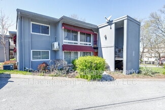 Building Photo - 201 Acklen Park Dr