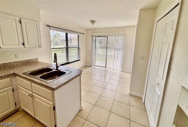 Foto del edificio - 1804 SW 21st Ln