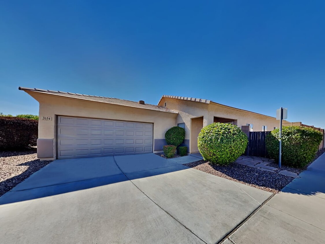 Foto principal - 2634 E Jessica Ln
