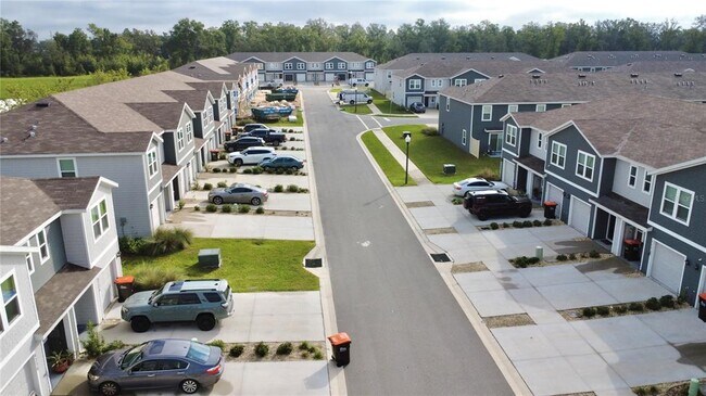 Building Photo - 8248 SW 67th Ave
