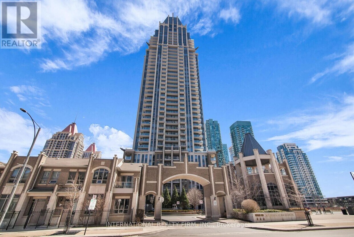 Photo principale - 388-1388 Prince of Wales Dr