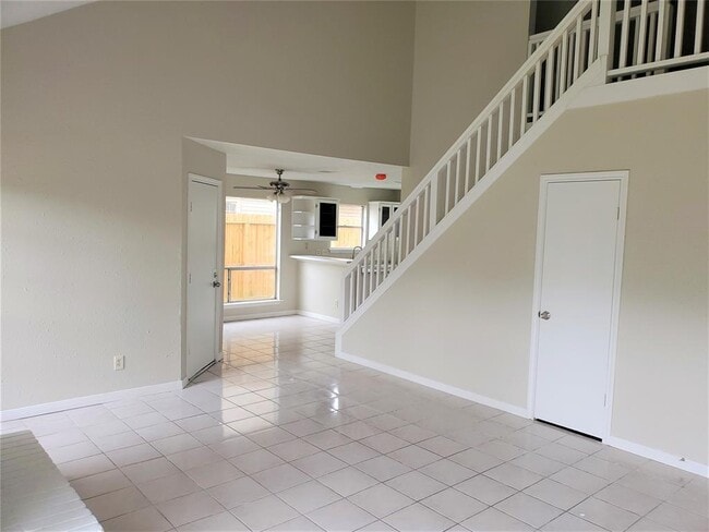 Foto del edificio - 936 Holbech Ln