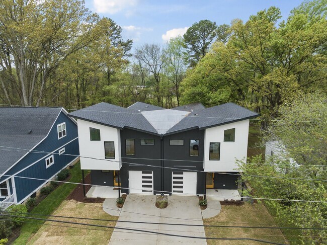 Building Photo - 707 Colleton Raleigh NC