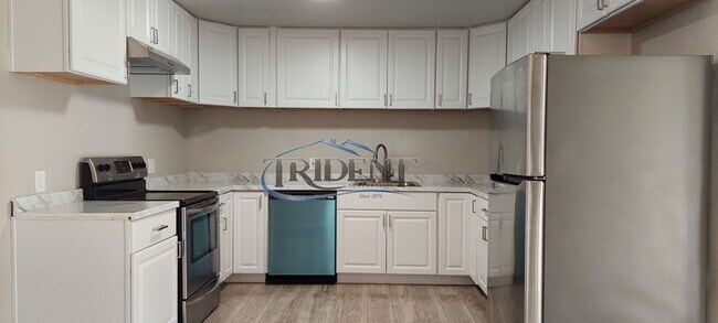 Foto del edificio - 3 bedroom, 2 bath home, with a bonus room