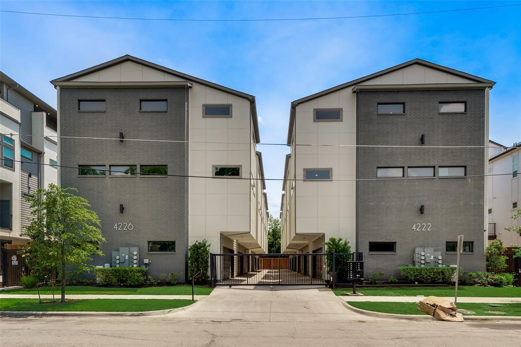 Foto principal - 4222 Roseland Ave