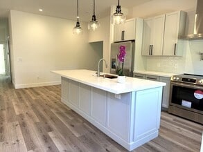 Building Photo - 350 Midway Blvd