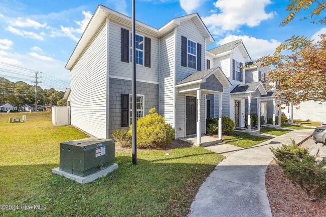 Building Photo - 125 W Murrow Ln